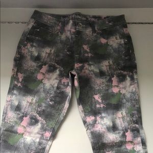 Never worn justice jeans (12 1/2)